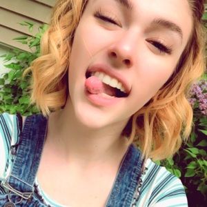 Meet your Posher, Kellie